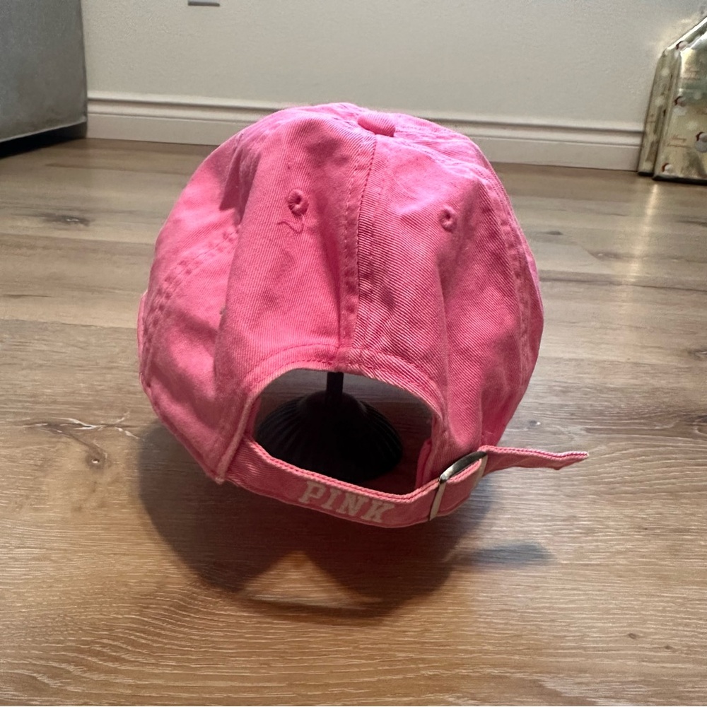 Pink Baseball Cap with Dog Logo - Picture 4 of 6